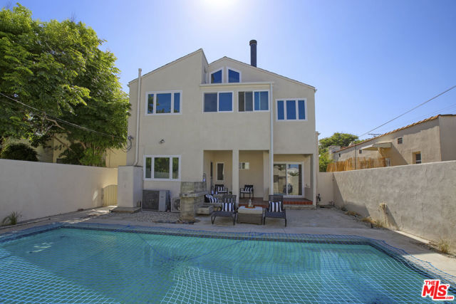 426 S Swall Drive, Beverly Hills CA: https://media.crmls.org/mediaz/5ffc683d-4d52-4c12-86b6-f3bac287f1ec.jpg
