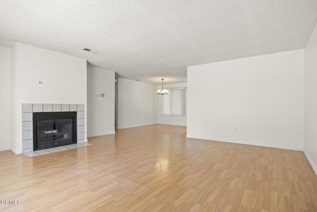 Detail Gallery Image 9 of 43 For 1717 Coronado Ct, Camarillo,  CA 93010 - 2 Beds | 1/1 Baths