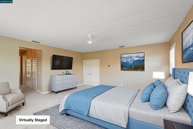 812 Westgate Drive, Vacaville CA: https://media.crmls.org/mediaz/5ffd4d82-3d11-4c05-8ada-a4773e8ad9de.jpg