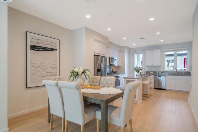 5588 El Dorado Ln, Dublin CA: https://media.crmls.org/mediaz/5ffe5c21-e870-4201-910a-aabf1724da0f.jpg