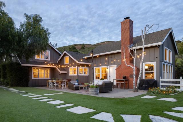 929 W Carmel Valley Road, Carmel Valley CA: https://media.crmls.org/mediaz/5ffec2c4-abfe-4a55-a6b9-ce8a3a33eb90.jpg