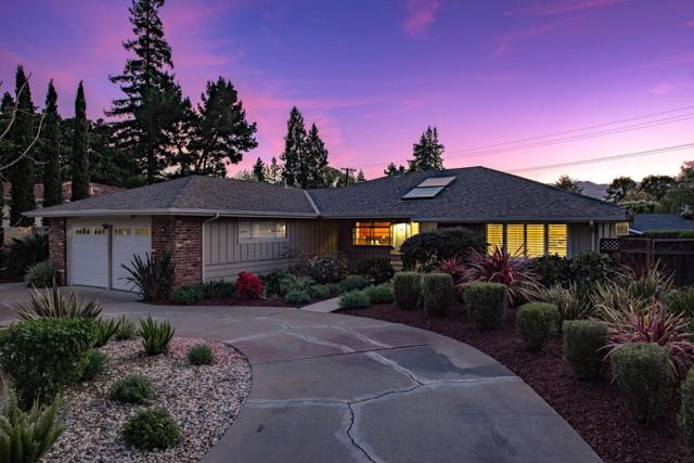 171 E Creek Drive, Menlo Park CA: https://media.crmls.org/mediaz/5fffc305-1f17-47ce-8f1e-62fcbe273223.jpg