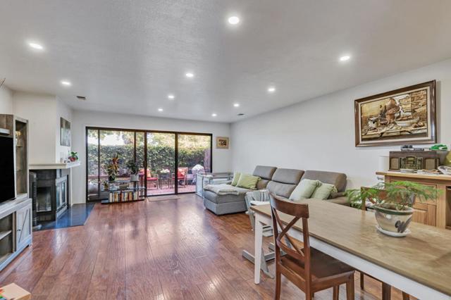 17165 Creekside Circle, Morgan Hill CA: https://media.crmls.org/mediaz/6000252f-c1b3-4147-8349-72b3252aef0f.jpg