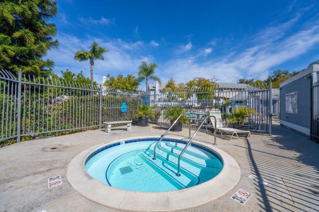 Detail Gallery Image 30 of 44 For 302 Windjammer Cir, Chula Vista,  CA 91910 - 2 Beds | 2 Baths