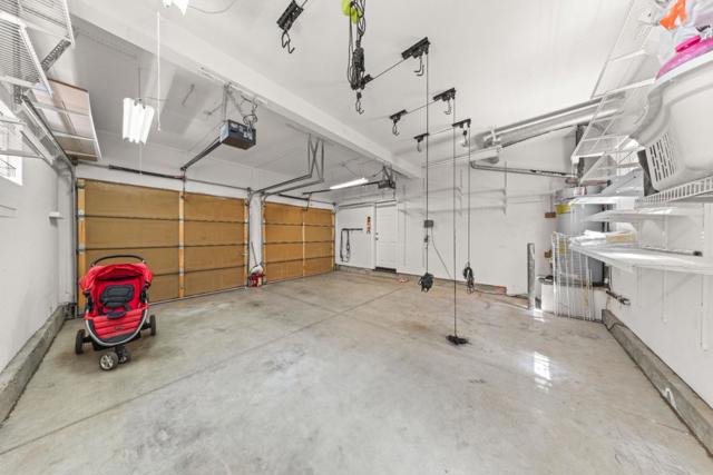 298 S Rengstorff Avenue, Mountain View CA: https://media.crmls.org/mediaz/60021ca3-e9b2-46ea-8e76-7b02b5abedb0.jpg