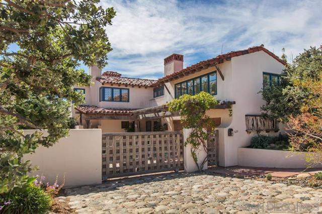 631 Loring, San Diego CA: https://media.crmls.org/mediaz/60028ccb-c750-4fdb-8750-12b6d75b5f39.jpg