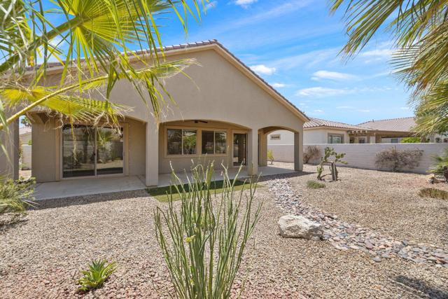 80598 Avenida San Felipe, Indio CA: https://media.crmls.org/mediaz/600410ca-15c4-4ed1-b937-1fddc267d540.jpg