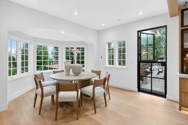 729 Chiltern Road, Hillsborough CA: https://media.crmls.org/mediaz/6004505d-cb3b-43d5-8942-d82b2ef8c03c.jpg