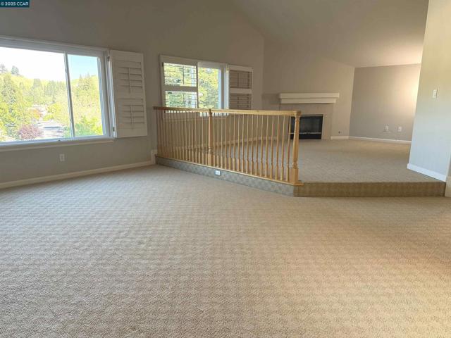 600 Bourne Ct, Danville CA: https://media.crmls.org/mediaz/6005868c-2967-48a4-9681-421441eb40f3.jpg