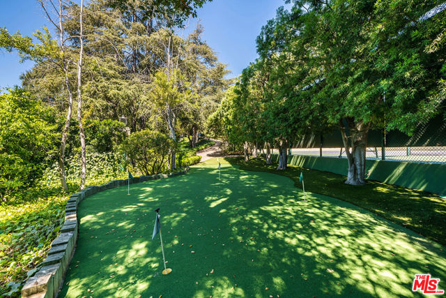 Image 21 of 49 For 1550 Amalfi Drive