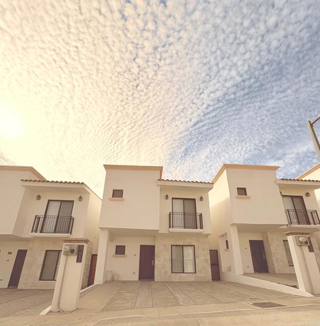 Detail Gallery Image 2 of 25 For 17 Magallon, Vinedos Del Mar, Ensenada B.C. Mexico, –,  CA 22760 - 3 Beds | 3 Baths