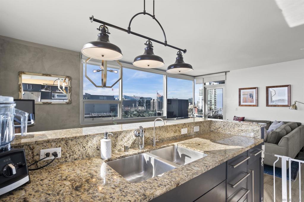 321 10th Ave. - photo 12