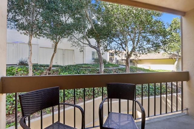 4205 Golden Oaks Lane, Monterey CA: https://media.crmls.org/mediaz/6009a42b-947a-4ae7-a848-7d6e9c9a525b.jpg