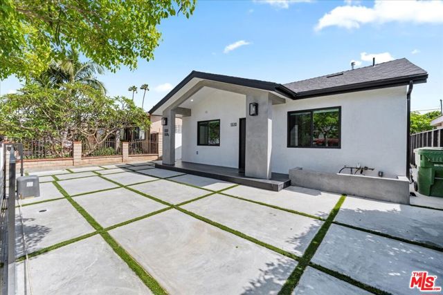 5530 Geer Avenue, Los Angeles CA: https://media.crmls.org/mediaz/600ba9bb-6353-4515-920b-fa738a58ae1f.jpg