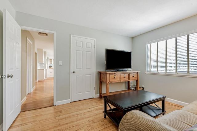 105 Anne Way, Los Gatos CA: https://media.crmls.org/mediaz/600be532-b4c2-4eb2-b652-a461a1313be4.jpg