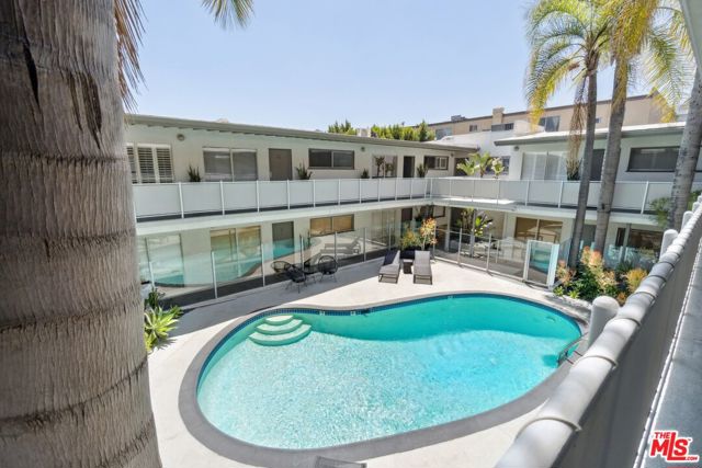 1145 Larrabee Street, West Hollywood CA: https://media.crmls.org/mediaz/600c23c7-d93e-447b-9991-1777729f5ca1.jpg