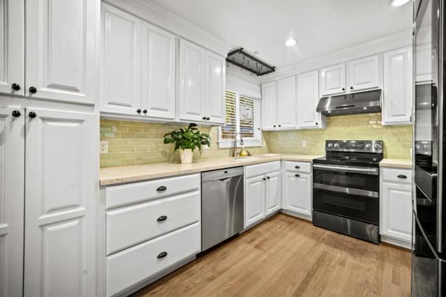 1321 David Avenue, Pacific Grove CA: https://media.crmls.org/mediaz/600de2c5-3e25-42cc-959d-12f88b576749.jpg