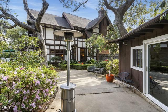 412 Oaklawn Avenue, South Pasadena CA: https://media.crmls.org/mediaz/600e1e18-6f3c-49ed-85e3-0dec68a89788.jpg