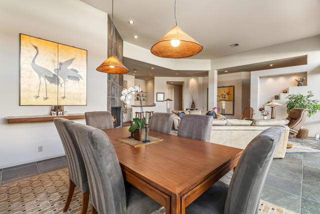 75295 St Andrews Court, Indian Wells CA: https://media.crmls.org/mediaz/600fd727-7a73-4e09-9636-e16711d8050b.jpg