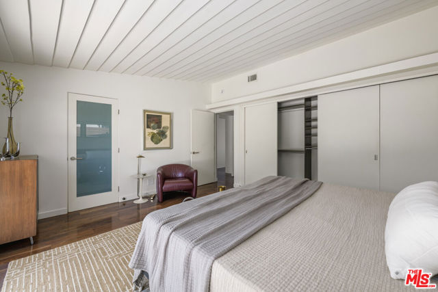 1856 Hi Point Street, Los Angeles CA: https://media.crmls.org/mediaz/60114b40-70cd-423c-9d66-449a75919a53.jpg