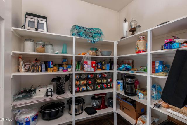 Detail Gallery Image 14 of 34 For 501 Butte Ct, Shafter,  CA 93263 - 3 Beds | 3 Baths