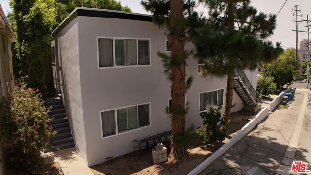 7851 Talbert Street photo 8