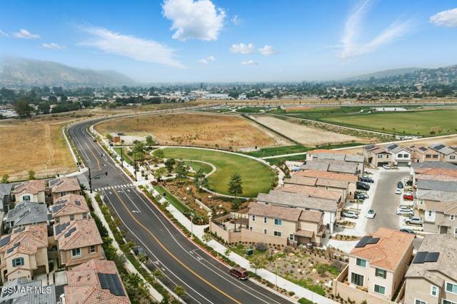 1894 Malalenca Road, Santa Paula CA: https://media.crmls.org/mediaz/60145d28-dfd0-4e72-808f-08b5ba70c43d.jpg
