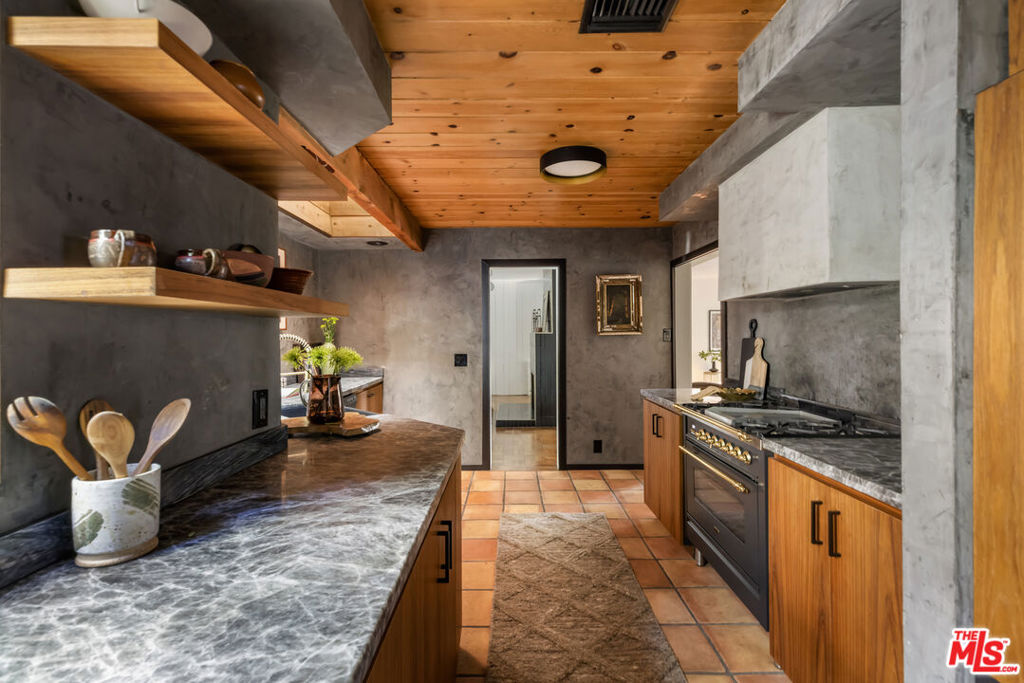 MLS #26850273 image #32