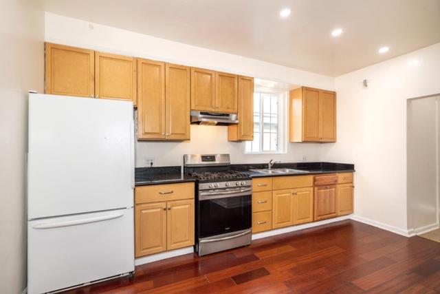 620 22nd Street, Richmond CA: https://media.crmls.org/mediaz/6015e00a-e6c5-45a4-9da6-fc555d1a06ae.jpg