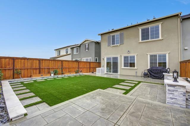 5938 Lenin Priego Street, Tracy CA: https://media.crmls.org/mediaz/601862b7-f927-4e51-a0cc-fcc1345ef955.jpg