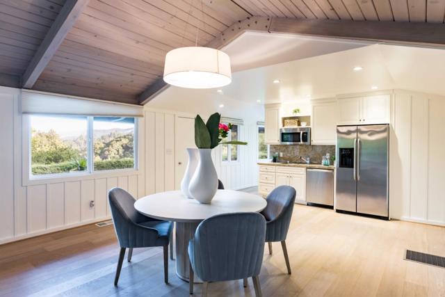 835 La Honda Road, Woodside CA: https://media.crmls.org/mediaz/6018ff11-a270-43e6-a494-ea14220961a5.jpg