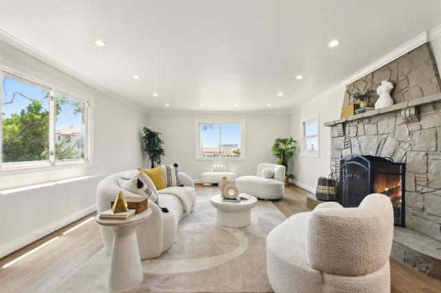 1260 Monterey Boulevard, San Francisco CA: https://media.crmls.org/mediaz/60198625-4653-43f4-8e48-2c8b23ffdda3.jpg