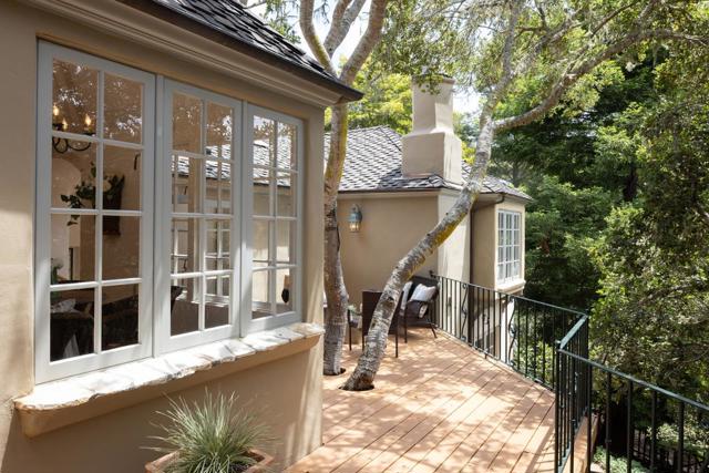 0 Forest 3 SE of 8th Avenue, Carmel CA: https://media.crmls.org/mediaz/60198967-2cce-4643-ab18-42e2bbe2e128.jpg