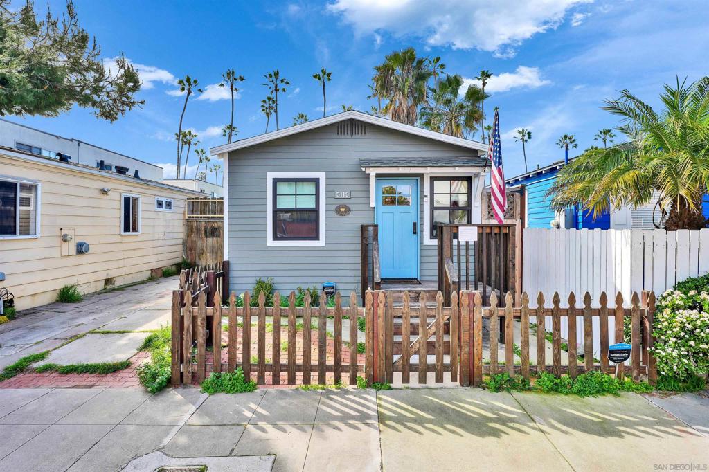 5119 Lotus St - photo 4