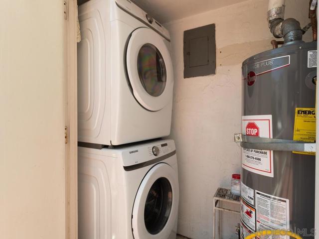 10845 Camino Ruiz, San Diego CA: https://media.crmls.org/mediaz/601a3ce7-aab8-4344-a59a-02a396a5c963.jpg