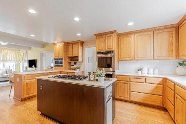 137 S 17th Street, San Jose CA: https://media.crmls.org/mediaz/601a50c1-e22a-4d21-8876-ec0639643ea7.jpg