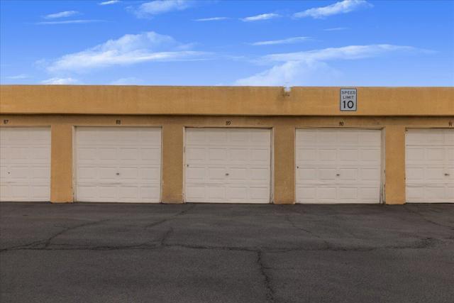 Image 26 of 42 For 32200 Cathedral Canyon Drive 89