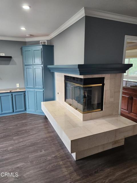 13644 Deering Lane, Moorpark CA: https://media.crmls.org/mediaz/601c836e-eb05-45cd-ac45-1395eda4b838.jpg
