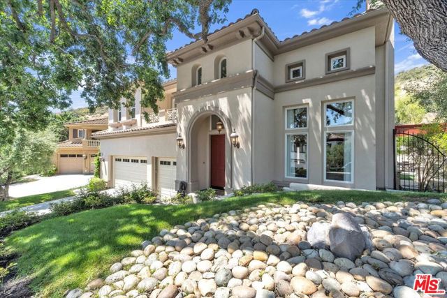 1535 Verde Ridge Lane, Westlake Village CA: https://media.crmls.org/mediaz/601cc151-b63c-4fa1-8b74-49aa55266880.jpg