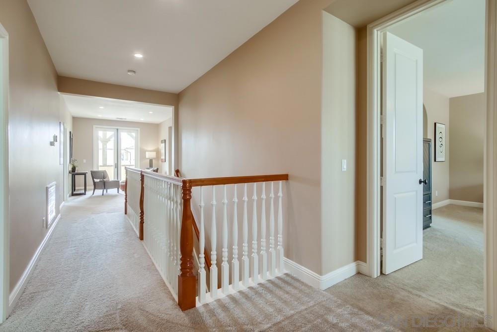 MLS #250025773SD img 27