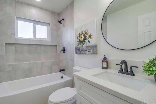 Detail Gallery Image 20 of 34 For 825 Narwhal St, San Diego,  CA 92154 - 3 Beds | 2 Baths