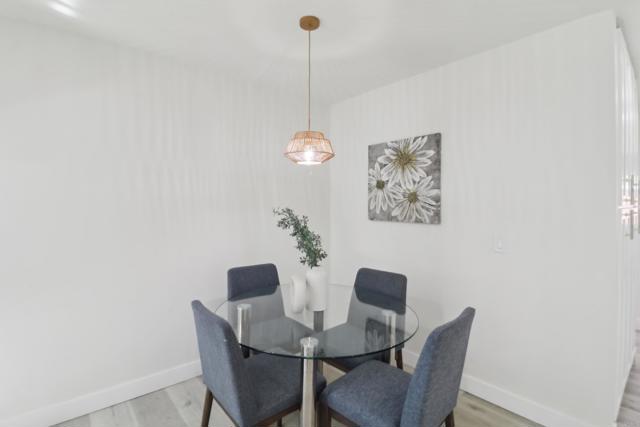 Detail Gallery Image 10 of 25 For 3535 Monroe Ave #5,  San Diego,  CA 92116 - 2 Beds | 2 Baths