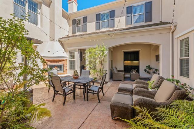 Image 32 of 57 For 15035 Applewood Ct