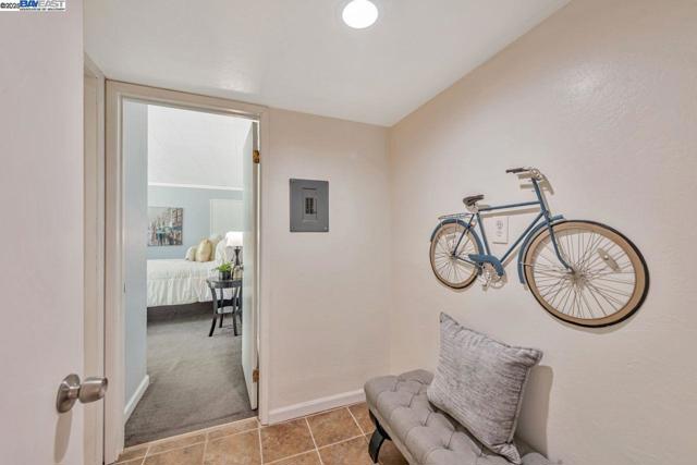 32072 Chicoine Ave, Hayward CA: https://media.crmls.org/mediaz/60212d4c-ede3-4d92-a9c9-5c02b34d36b0.jpg