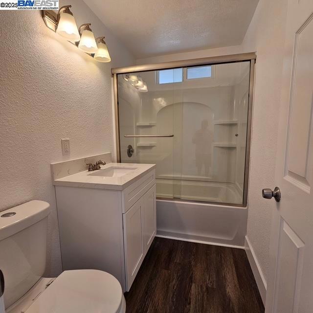 2383 E Sonora St, Stockton CA: https://media.crmls.org/mediaz/60229561-d73e-48f9-bafc-d24eb42381e6.jpg