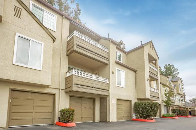 680 Dartmore Lane, Hayward CA: https://media.crmls.org/mediaz/6022d135-1faf-4c54-bab7-ca9f36e38764.jpg