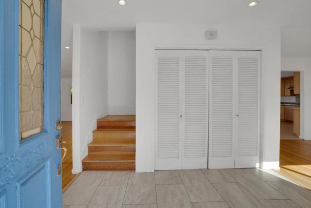 239 Sierra Court, Martinez CA: https://media.crmls.org/mediaz/60243599-d36d-4d58-801f-b2cd9b29e6a4.jpg