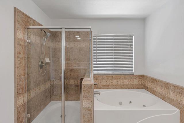 1619 Tumbleweed Way, Los Banos CA: https://media.crmls.org/mediaz/6024a7fd-ea6d-4694-a610-53146e8b182a.jpg
