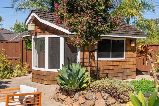 18371 Montpere Way, Saratoga CA: https://media.crmls.org/mediaz/60250ad0-e197-44bb-8c32-7b45bdd92edb.jpg