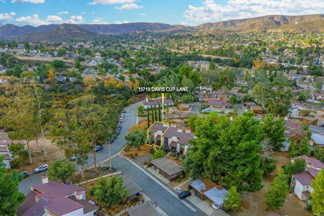 15719 Davis Cup Lane, Ramona CA: https://media.crmls.org/mediaz/60265609-69be-4637-8446-94e89df2bf82.jpg
